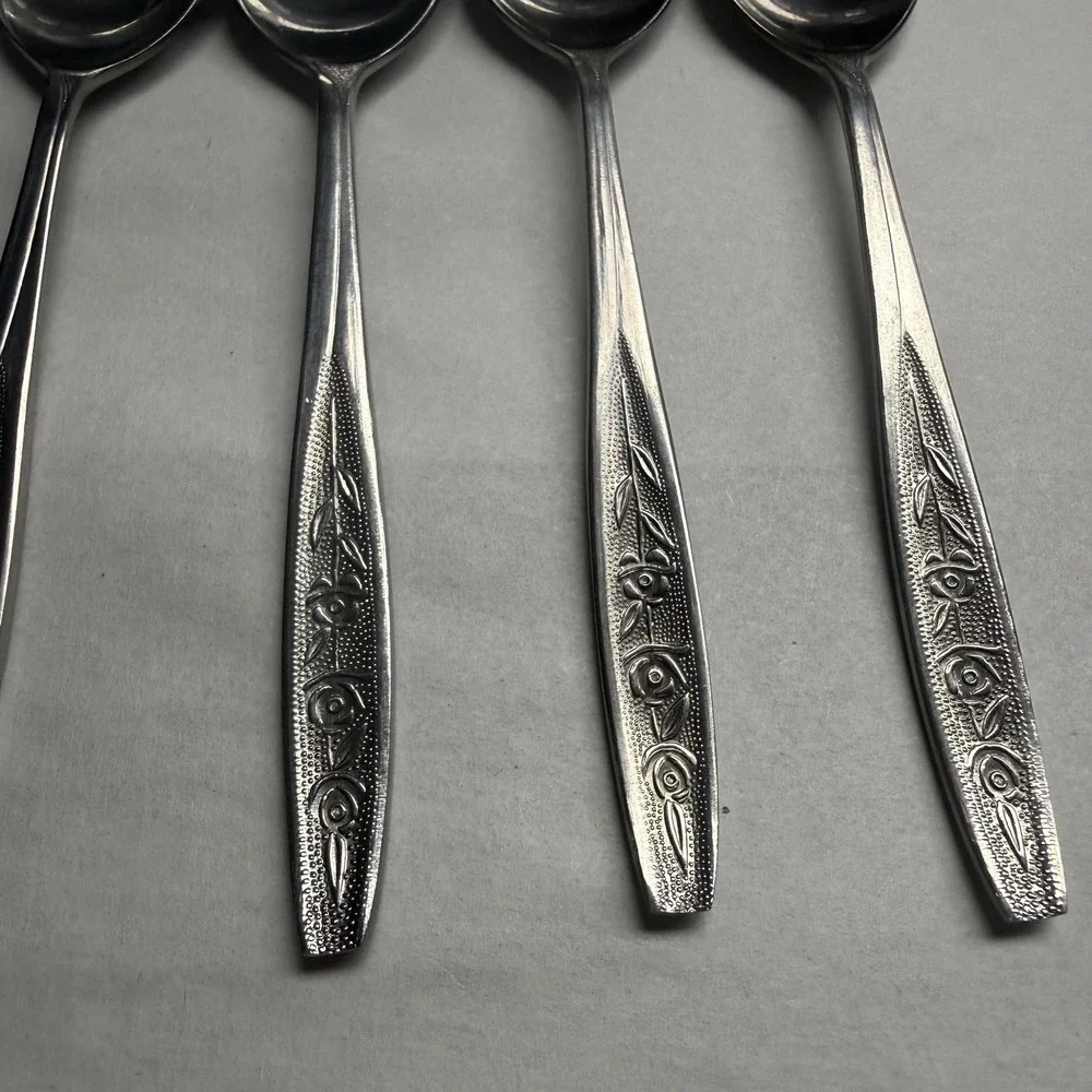 9 Vintage Customcraft CUS1 Dinner Place Spoons Roses Stainless Steel Flatware